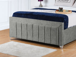 Sierra upholstered Bed