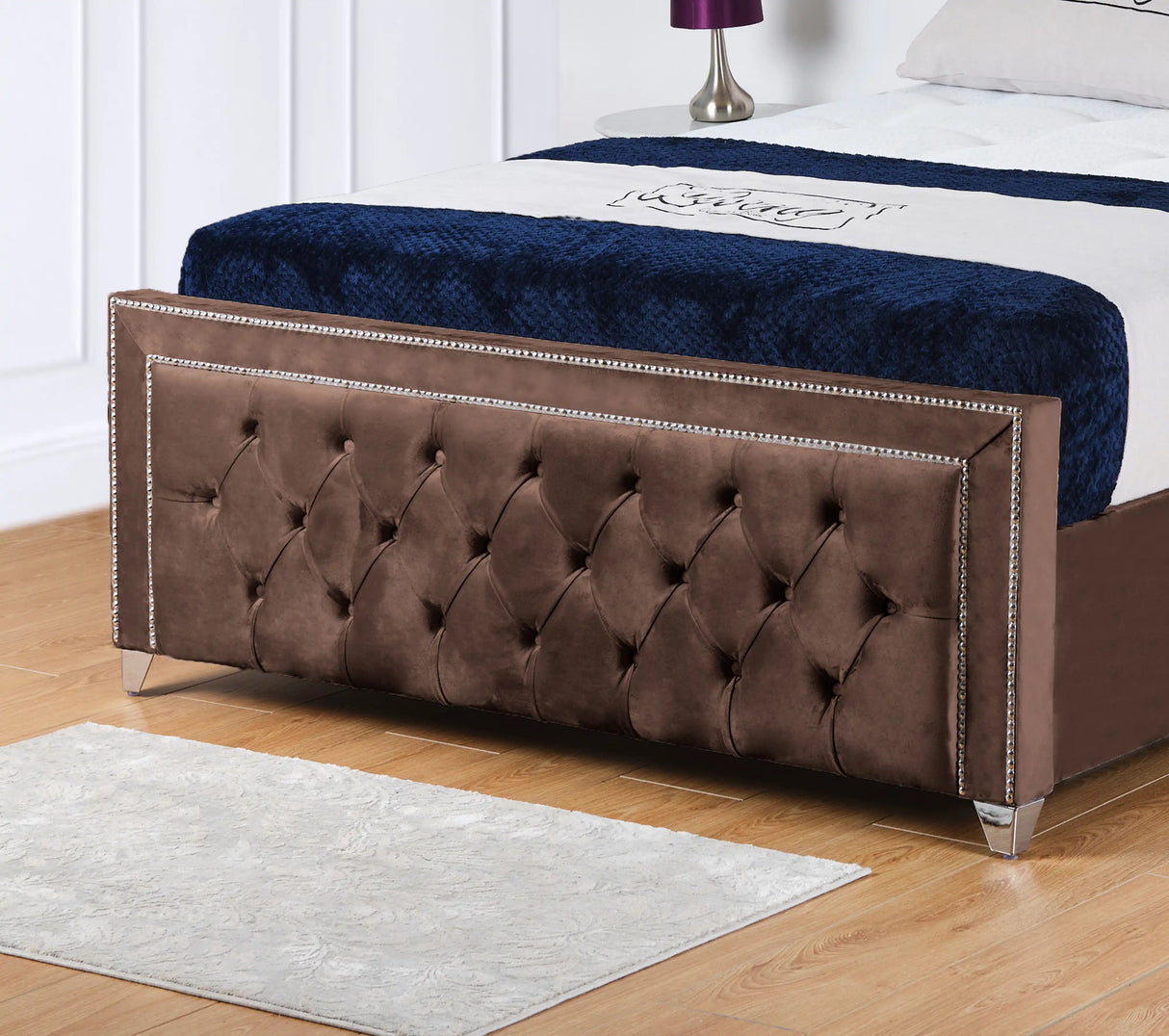 Hamilton Upholstered Bed