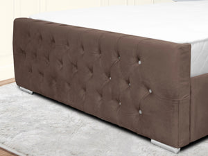 Kendall Winged Upholstered Bed