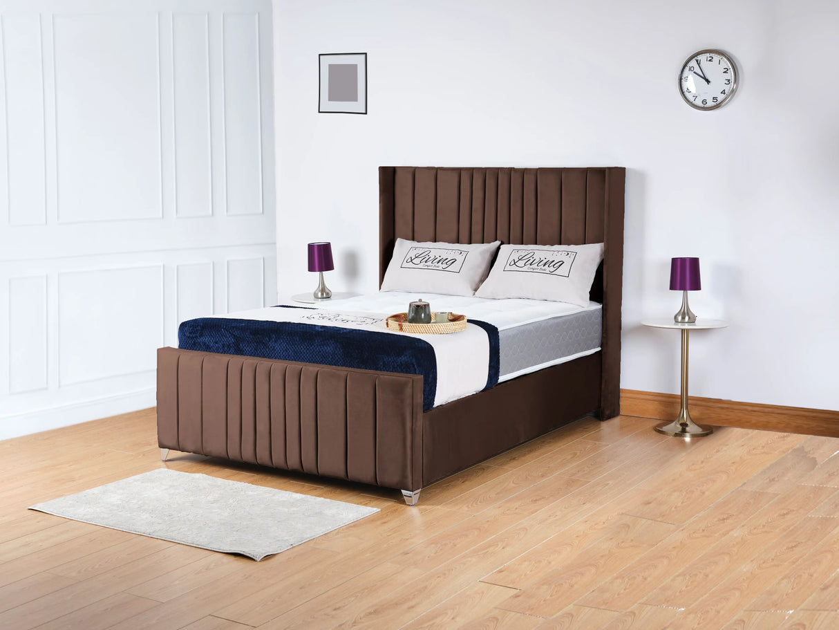 Valencia Lined Wings Upholstered Bed