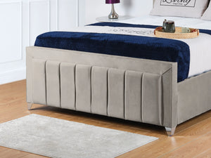 Sierra upholstered Bed