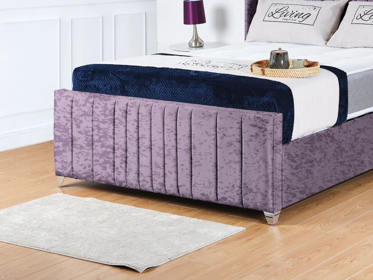 Valencia Lined Wings Upholstered Bed