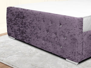 Kendall Winged Upholstered Bed