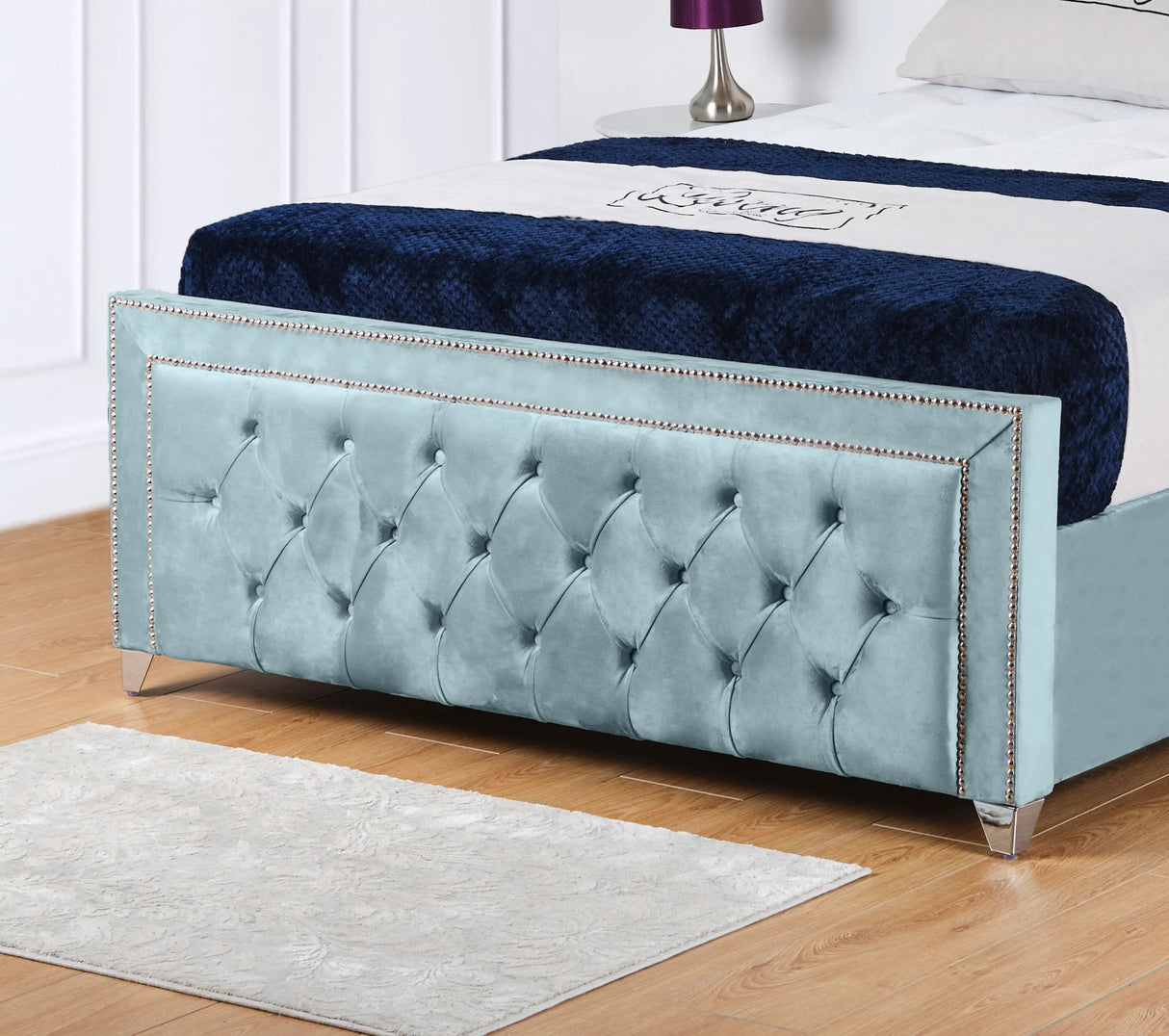 Hamilton Upholstered Bed